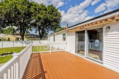 14 Philip St, Ludlow, MA 01056 - Photo 2