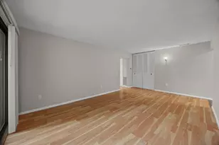 10 Shrewsbury Green Dr, Shrewsbury, MA 01545 - Photo 12