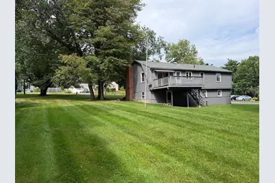 79 Porter Rd, East Longmeadow, MA 01028 - Photo 2