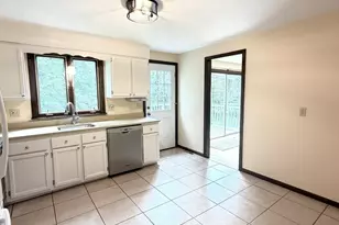 79 Porter Rd, East Longmeadow, MA 01028 - Photo 16