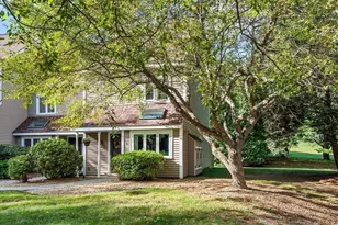 66 Pleasant St, Oxford, MA 01537 - Photo 34