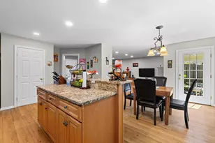 172 South St, Northborough, MA 01532 - Photo 12