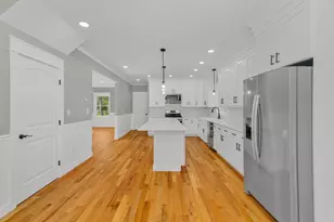 163 Hope St, Seekonk, MA 02771 - Photo 12