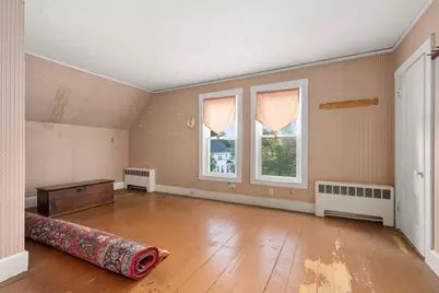 35 Dutcher St, Hopedale, MA 01747 - Photo 14