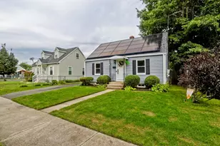 143 Winton St, Springfield, MA 01118 - Photo 1