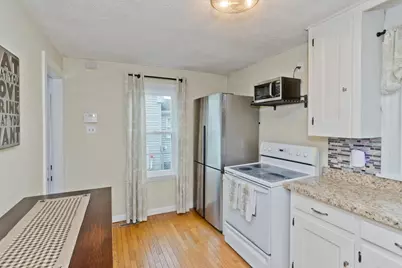 143 Winton St, Springfield, MA 01118 - Photo 6