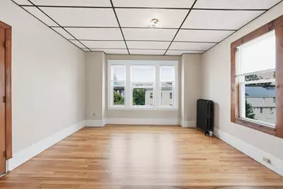 17 Fairbanks St, Worcester, MA 01610 - Photo 10