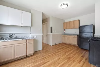 17 Fairbanks St, Worcester, MA 01610 - Photo 8