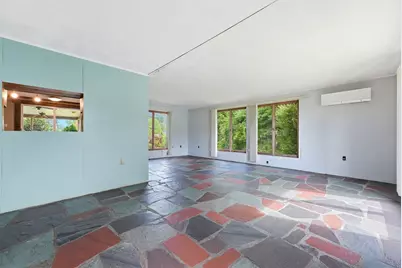 31 Woodcrest Road, Springfield, MA 01129 - Photo 4