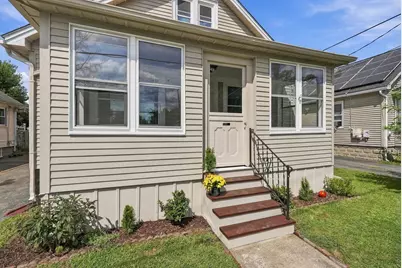 128 Wilber St, Springfield, MA 01104 - Photo 2