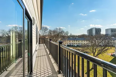 16 Foster Ct #PHB, Medford, MA 02155 - Photo 26