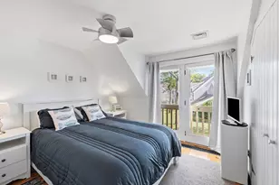 33 Landmark Ave, Mashpee, MA 02649 - Photo 16