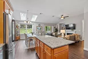 605 Devenwood Way, Clinton, MA 01510 - Photo 12
