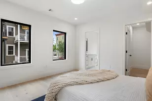 421 E 6th St, Boston, MA 02127 - Photo 22