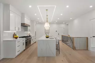 421 E 6th St, Boston, MA 02127 - Photo 6