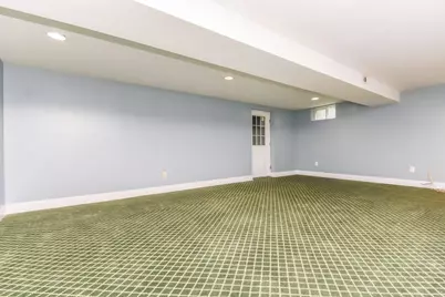 5 Lane Ave, Bedford, MA 01730 - Photo 18