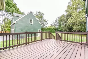 5 Lane Ave, Bedford, MA 01730 - Photo 24