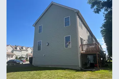 646 Bedford Street #A8, Whitman, MA 02382 - Photo 4