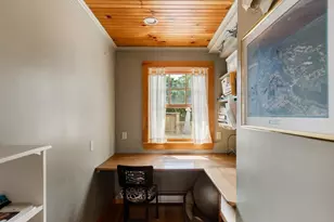 18 Holly St, Gloucester, MA 01930 - Photo 10