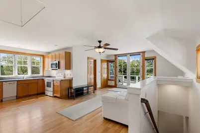 18 Holly St, Gloucester, MA 01930 - Photo 22