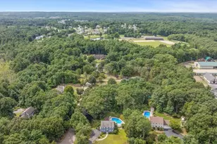 4 Blueberry Ln, Norfolk, MA 02056 - Photo 32