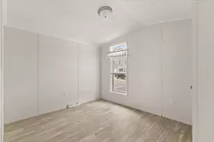 1540 Broadway, Raynham, MA 02767 - Photo 8