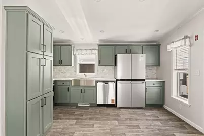1540 Broadway #18, Raynham, MA 02767 - Photo 4