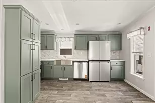 1540 Broadway, Raynham, MA 02767 - Photo 4