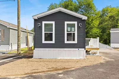 1540 Broadway #19, Raynham, MA 02767 - Photo 2