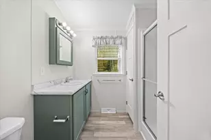 1540 Broadway, Raynham, MA 02767 - Photo 8
