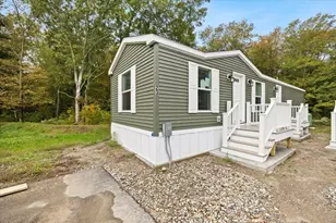 1540 Broadway, Raynham, MA 02767 - Photo 2