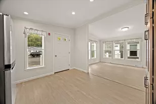 1540 Broadway, Raynham, MA 02767 - Photo 6