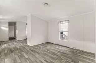 1540 Broadway, Raynham, MA 02767 - Photo 8