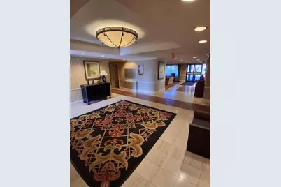 1004 Paradise Rd #2M, Swampscott, MA 01907 - Photo 20