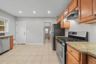 207-209 Main #207, Melrose, MA 02176 - Photo 26