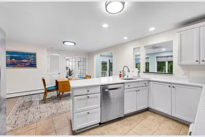 908 Frank Smith Rd, Longmeadow, MA 01106 - Photo 8