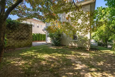 29 Winslow Rd #29, Belmont, MA 02478 - Photo 18