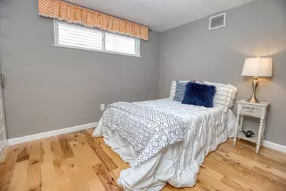 82 Centre St #B, Quincy, MA 02169 - Photo 12