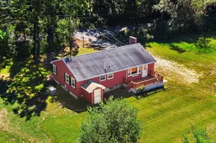 504 High St, Dunstable, MA 01827 - Photo 1
