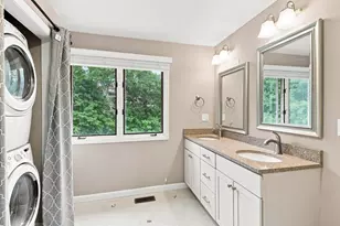 770 Salisbury St, Worcester, MA 01609 - Photo 32