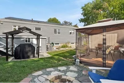 33 Nicholson St, Lynn, MA 01905 - Photo 22