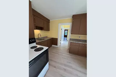 87 Howard St #1, Waltham, MA 02451 - Photo 6