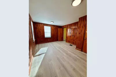 87 Howard St #1, Waltham, MA 02451 - Photo 12