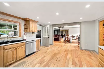 181 Wheeler Ave, Orange, MA 01364 - Photo 16