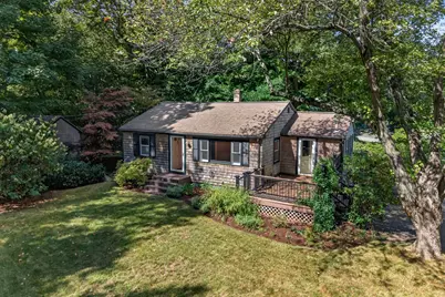 10 Hayward St, Randolph, MA 02368 - Photo 34