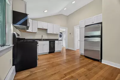 10 Hayward St, Randolph, MA 02368 - Photo 4