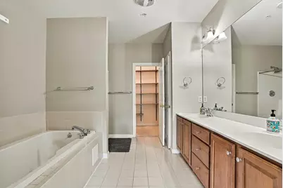 38 Cherry Ln #38, Grafton, MA 01560 - Photo 12