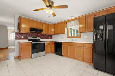 8 Short St, Medford, MA 02155 - Photo 26