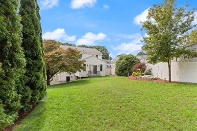 8 Short St, Medford, MA 02155 - Photo 40