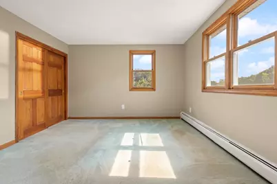 8 Short St, Medford, MA 02155 - Photo 32